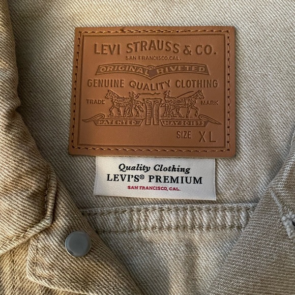 Levi’s jacket - Picture 8 of 8